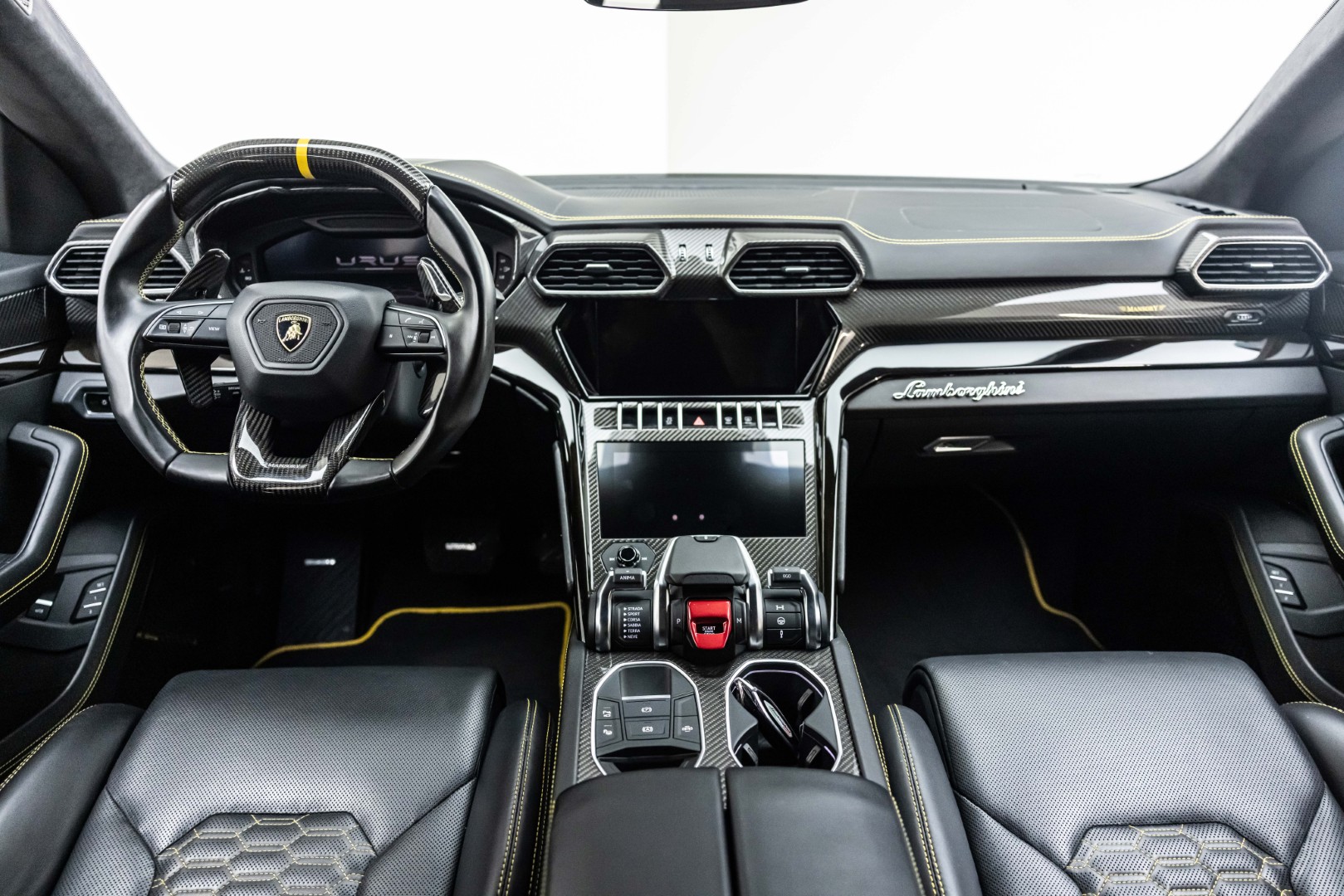 2021 LAMBORGHINI URUS BY MANSORY 